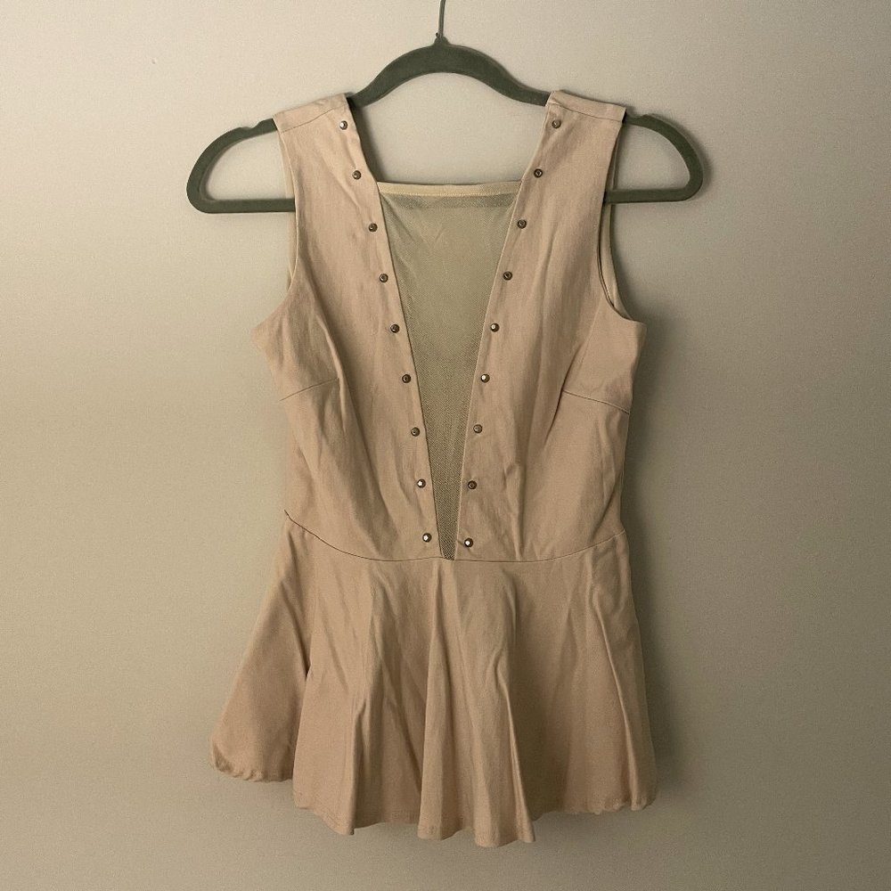 Low cut V neck Peplum top with mesh